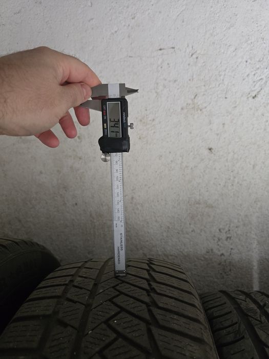 Anvelope iarna 225/55 R 17, 2 bucati