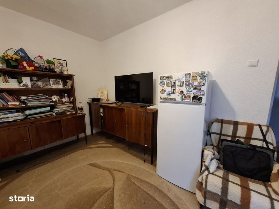 Marasesti-Apartament de 2 camere decomandat, mobilat