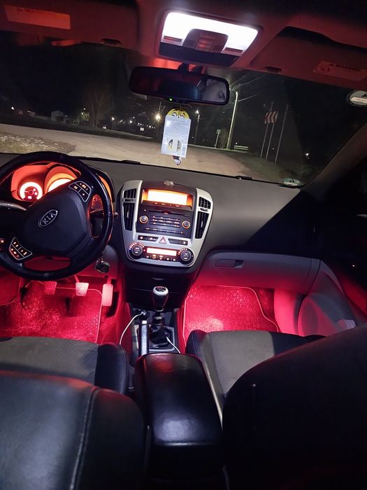 KIA Cee'd 2.0 crdi 170 cp