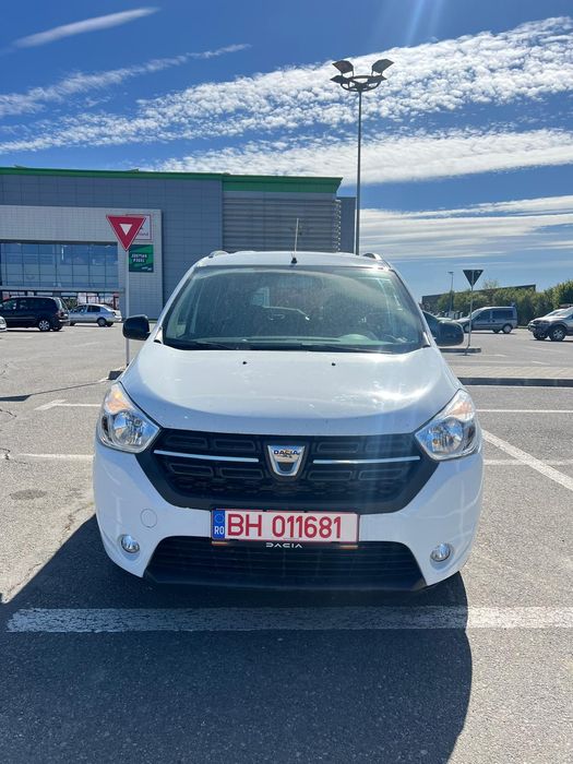 Dacia Lodgy 1.5 dci euro 6 adblue clima pilot  automat geamuri electri
