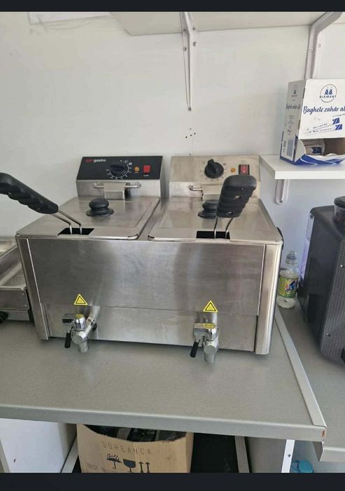 Se vinde rulotă Fastfood