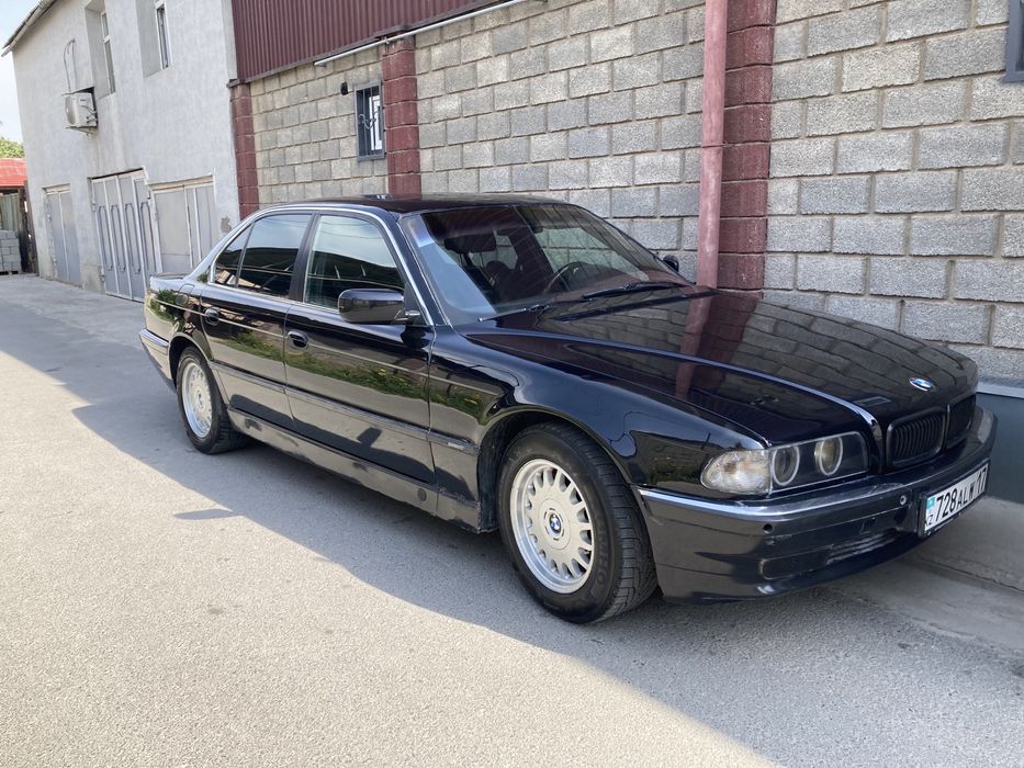 Продам бмв 728 бумер