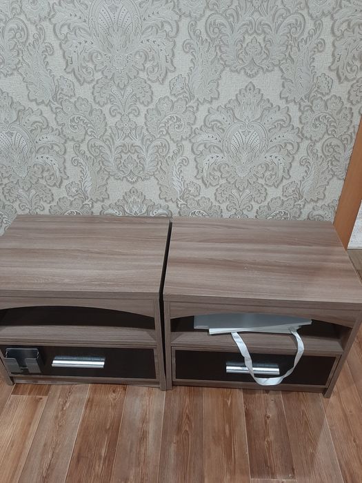 Спальный гарнитур серого цвета