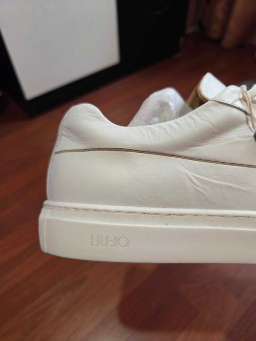 Pantof piele alb Liu Jo