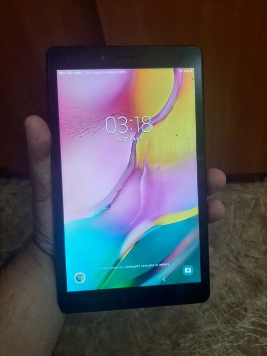 Продам планшет Samsung Galaxy Tab A 8.0 32гб битый но рабочий цена 20к
