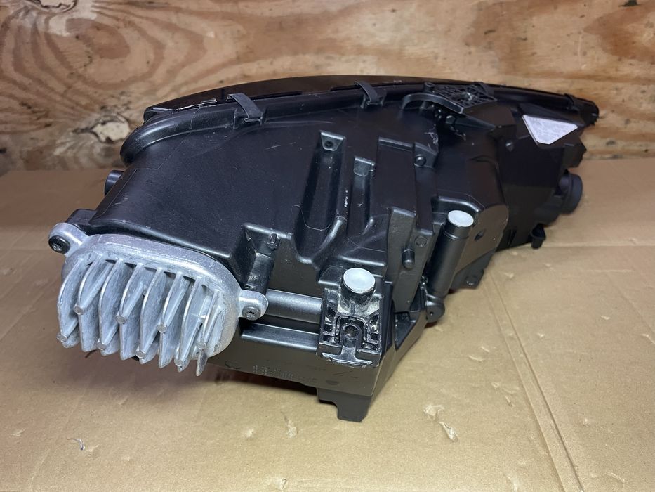 Far stanga Full Led Audi A4 B9 - cod 8W0941773