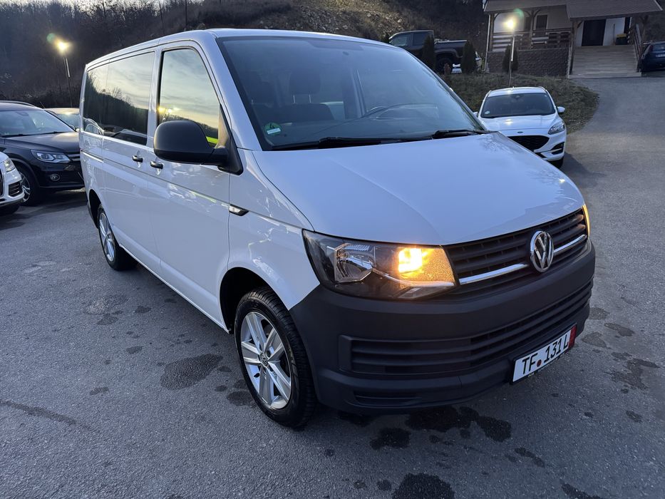 Volkswagen transporter t6 locuri 8+ euro 6 an fab 2017