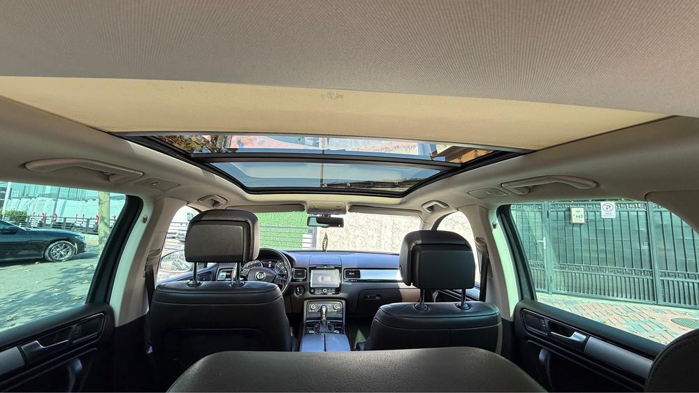 VOLKSWAGEN Touareg 2011 — imagine 5