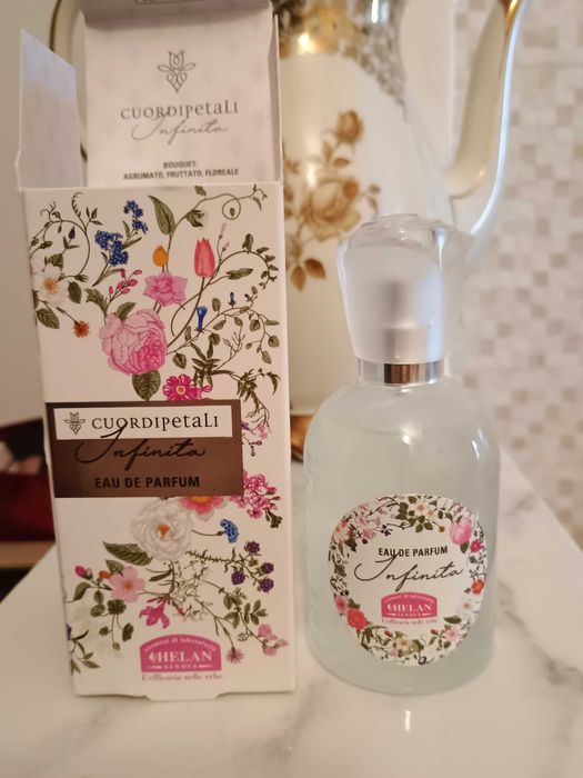 Helan -Cuor di petali infinita edp