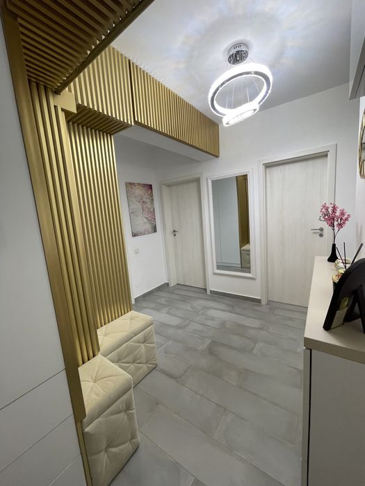 Apartament 3 camere +loc de parcare