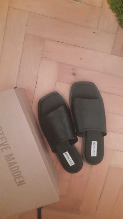 Дамски чехли STEVE MADDEN естествена кожа