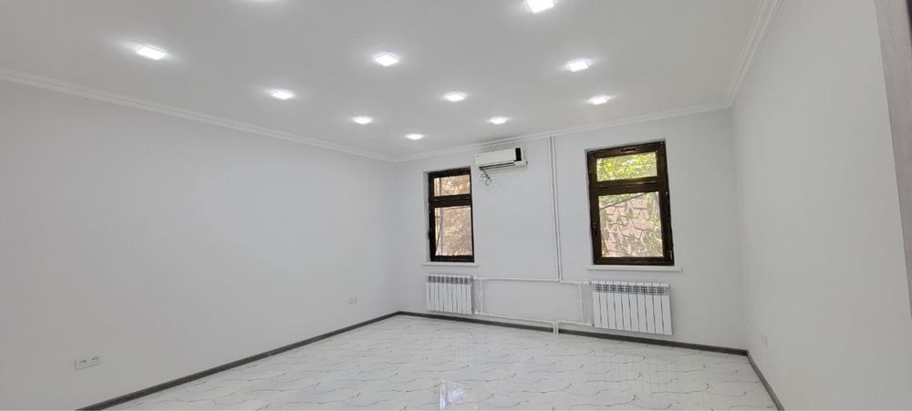 Офис салон магазин метро Ойбек 84 кв м