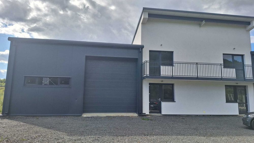 Hala de inchiriat in Luna de Sus