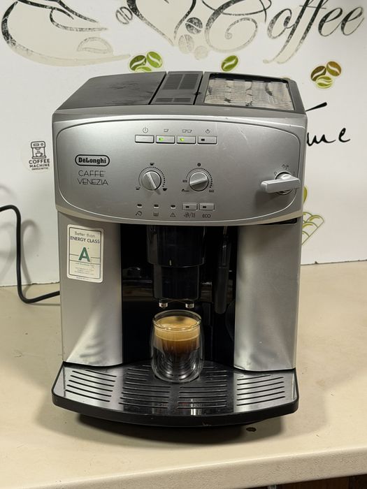 Кафемашина кафе автомат delonghi caffe Venezia с гаранция