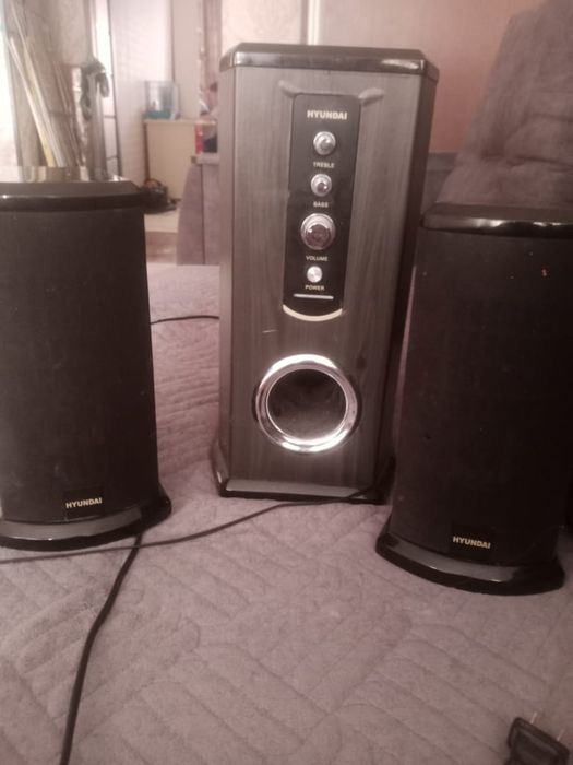 Отдам акуст систему