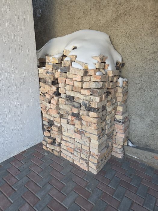 Продам кирпичи самовывоз