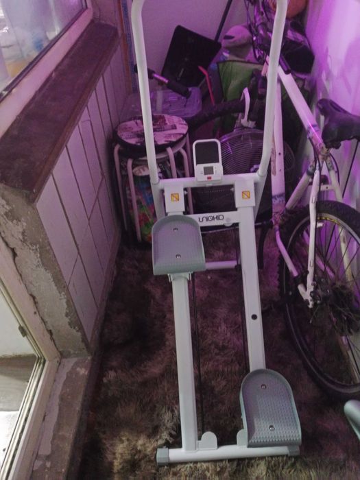 Лестничный тренажёр