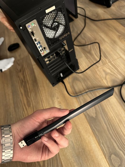 Настолен Компютър + Монитор комплект