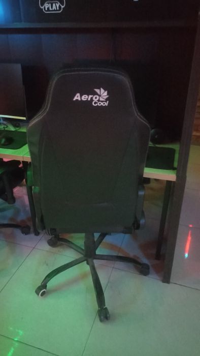 Igravoy Kreslo sotiladi 10 ta
