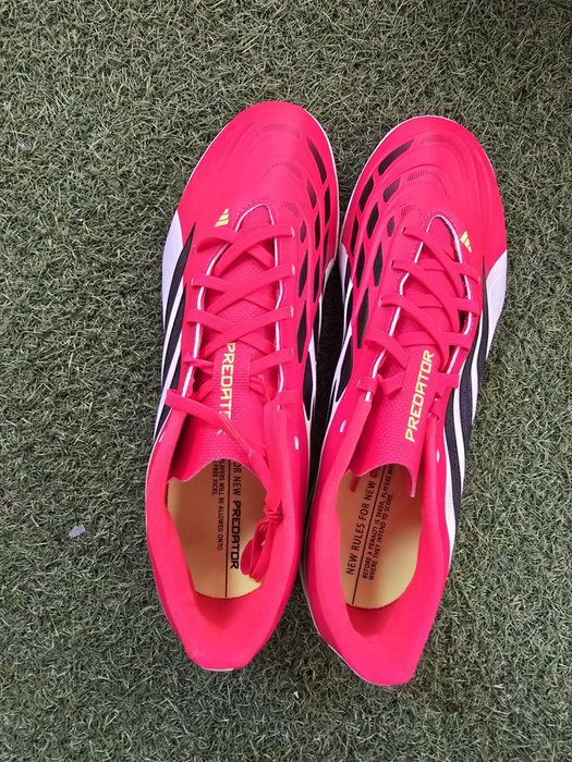 Футболни стоношки Аdidas PREDATOR LEAGUE TF - размер 42 и 42 2/3