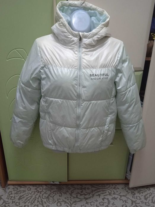 Куртка на девочку 158