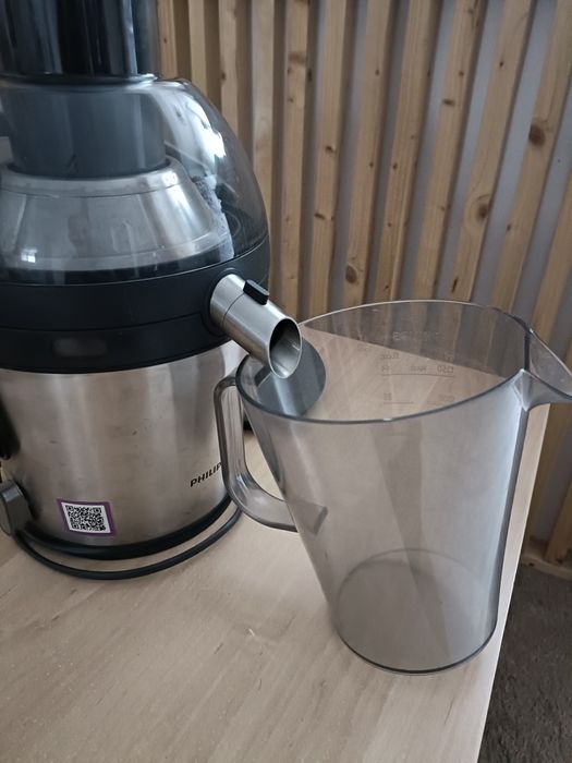 Storcător Philips legume și fructe.