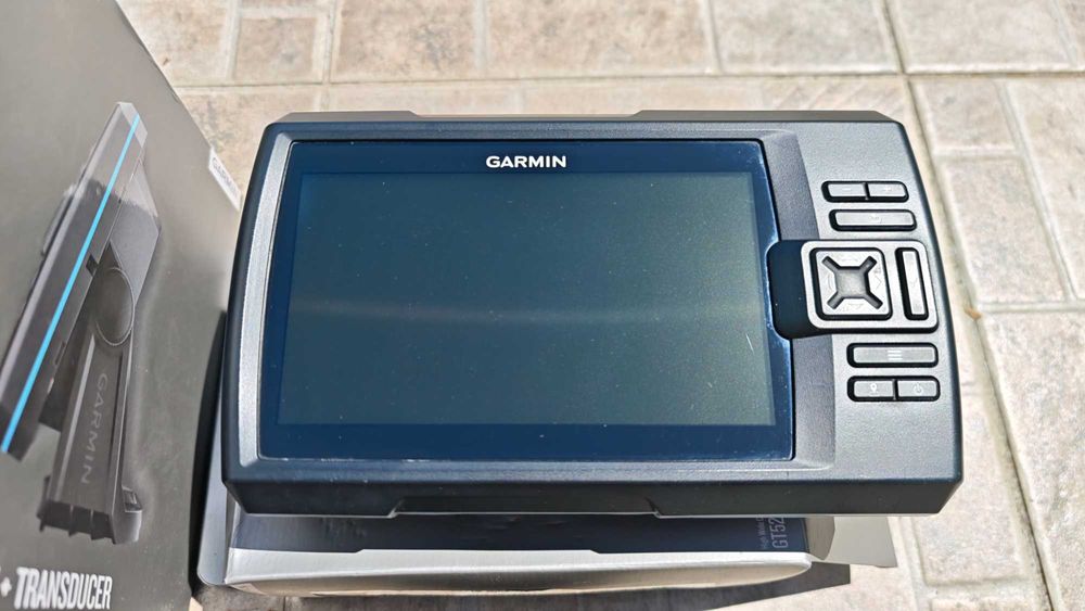 Garmin STRIKER™ Vivid 7sv + GT52HW-TM сонда