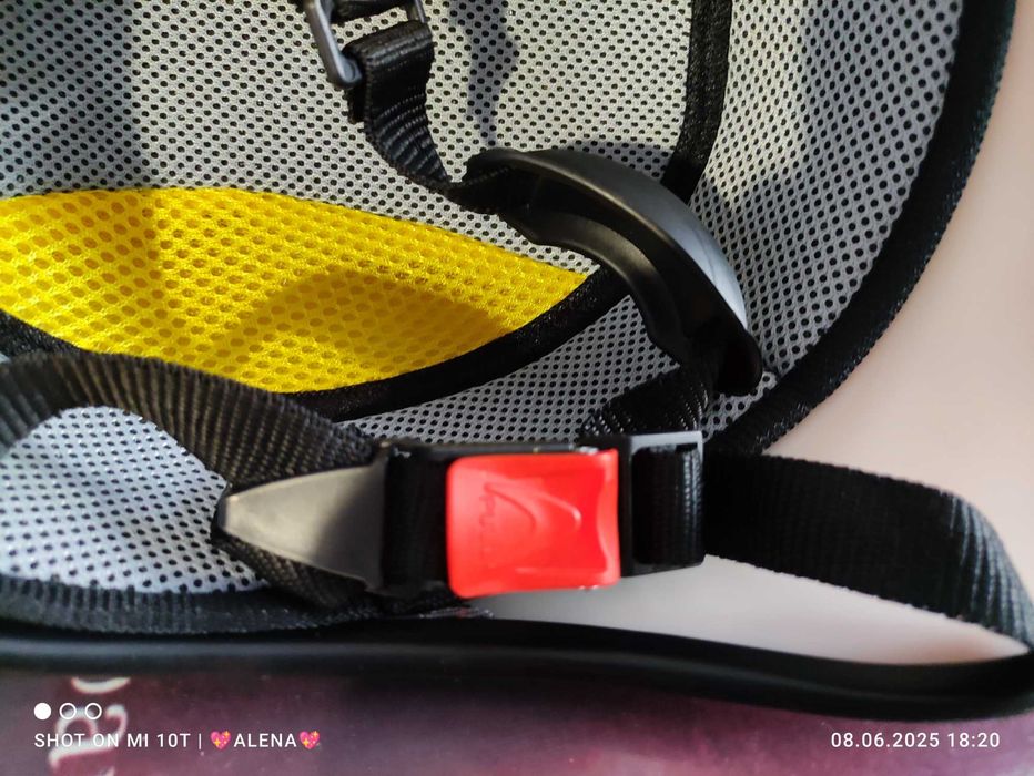 Каска-шлем-кепка ( велосипед, мопед и др.).