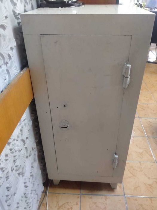 Распродажа офисной мебели: 3 500 тг. - Офисная мебель Усть-Каменогорск ...