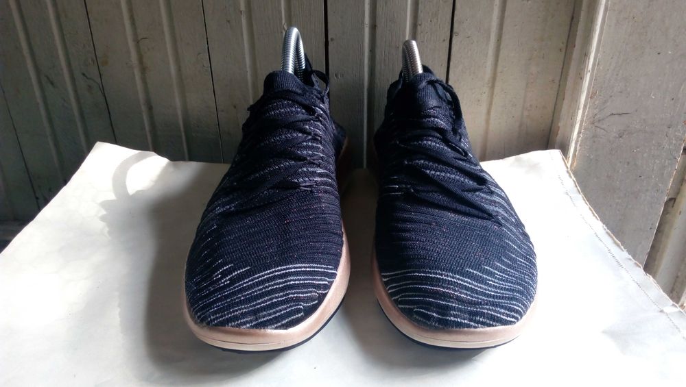 '' Nike Free Transform Flyknit ''оригинални маратонки 38.5 номер