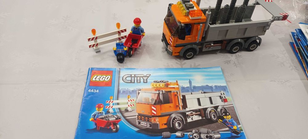 Продавам Lego 4434