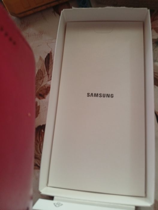 Vînd telefon nou Galaxy A17 5G