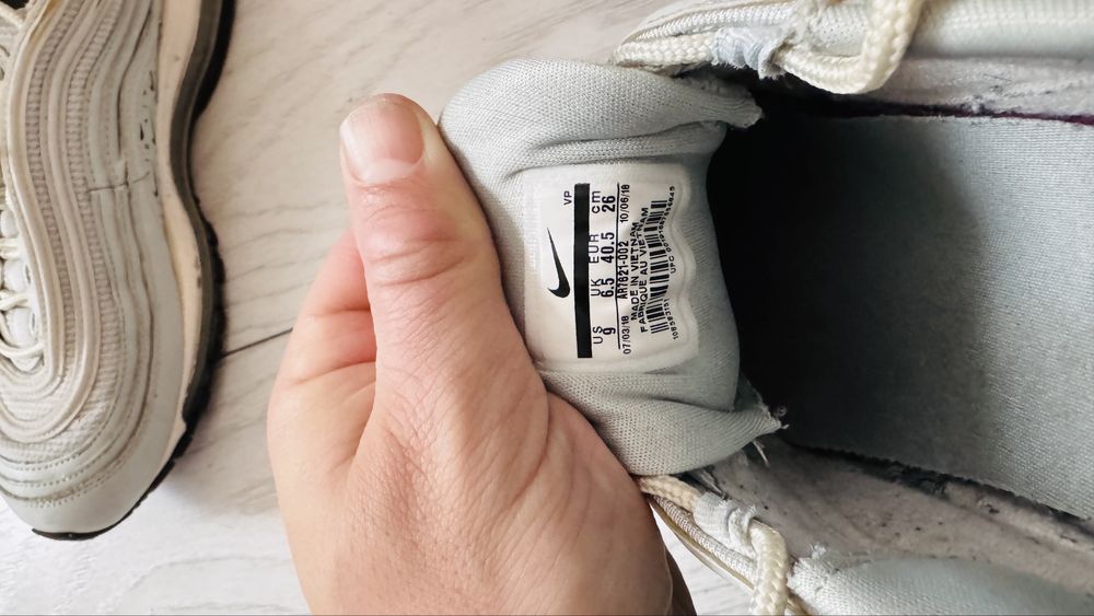 Adidasi Nike Air