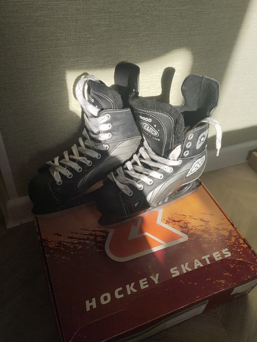Коньки  мужские .