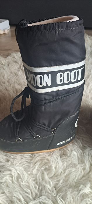 Cizme de iarna marime 39/41 purtați f putin