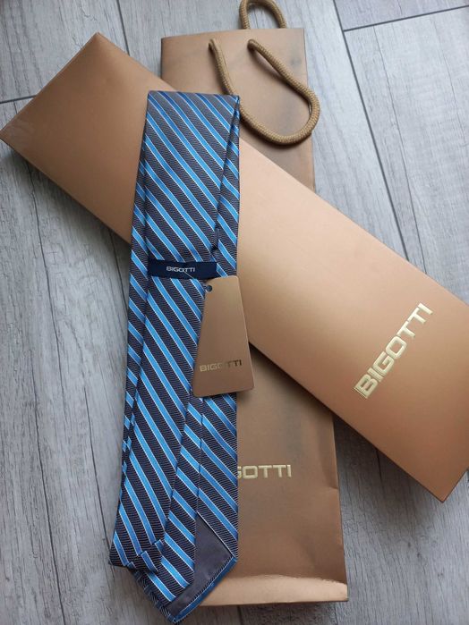 Cravata noua BIGOTTI