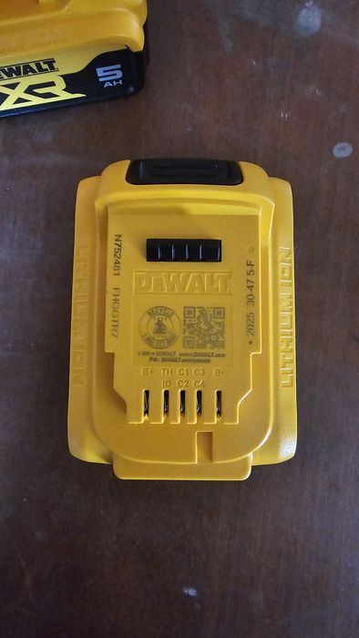 Аккумулятор Dewalt