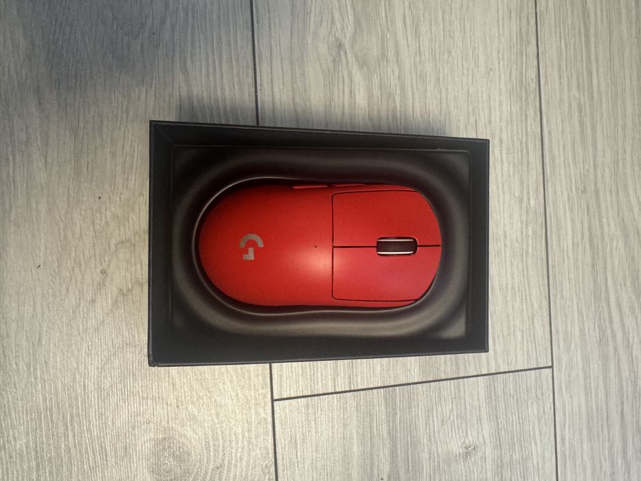 Mouse Logitech Pro X Superlight Red cu Sperglides