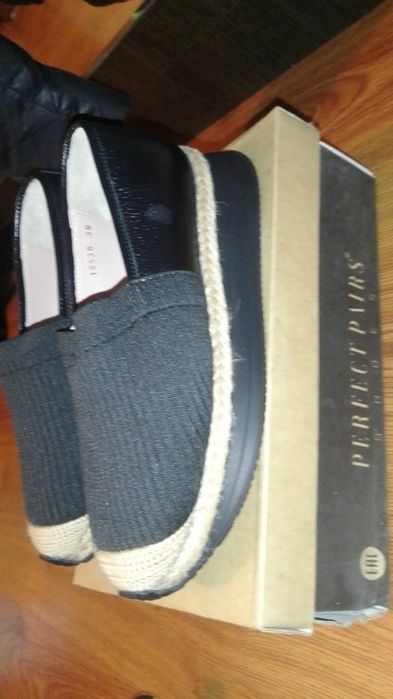 Продам женские Эспадрильи