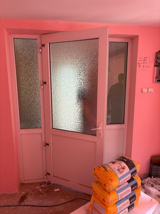 Ușa termopan mare plus un geam Oferta