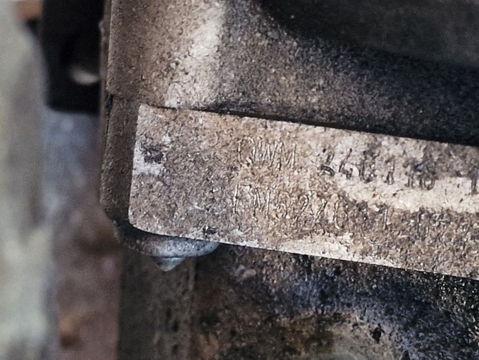 Cutie viteze 5 trepte 2.0 CXG vw t6 transporter caravelle