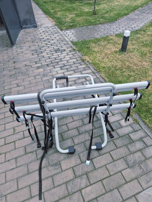 Peruzzo Suport 3 biciclete cu prindere pe haion Peruzzo Padova 650 AL
