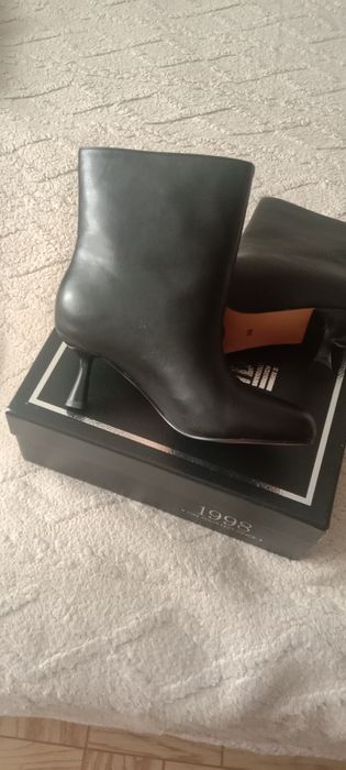 Женские ботильоны