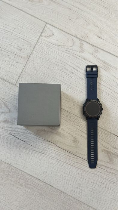 Смарт-часы Garmin