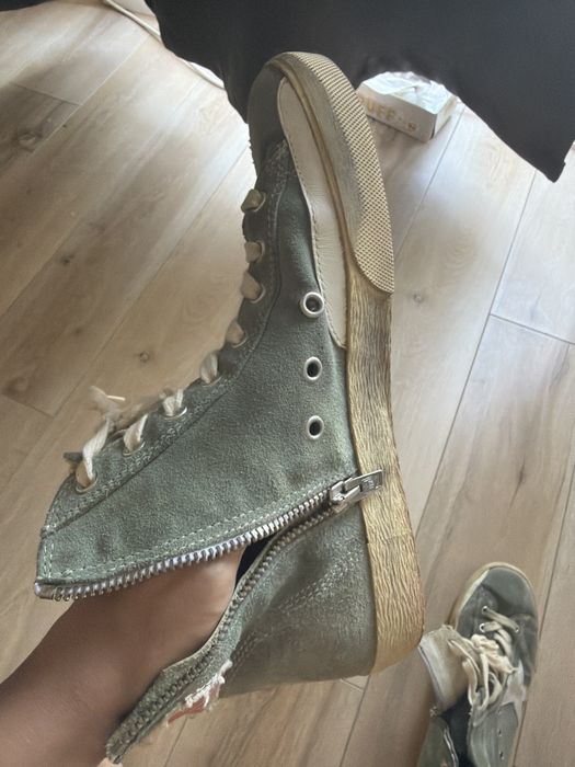 Sneakers Golden Goose verde kaki cu stea argintie