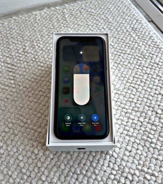 iPhone 11 В идеале/польный комплект