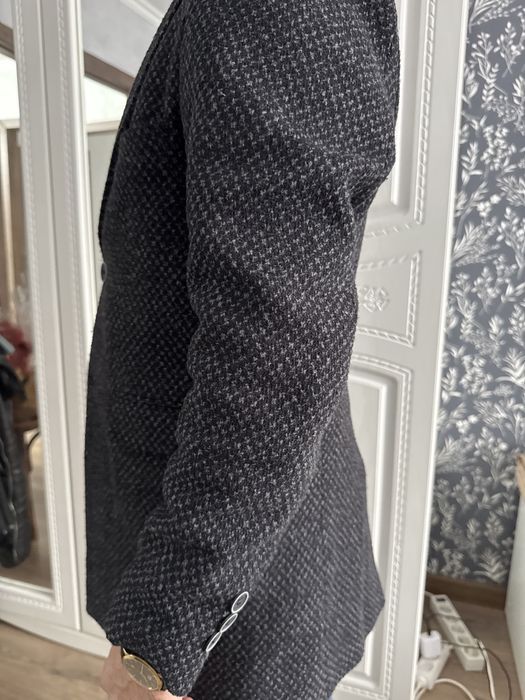 Продается пальто  мужское размер L