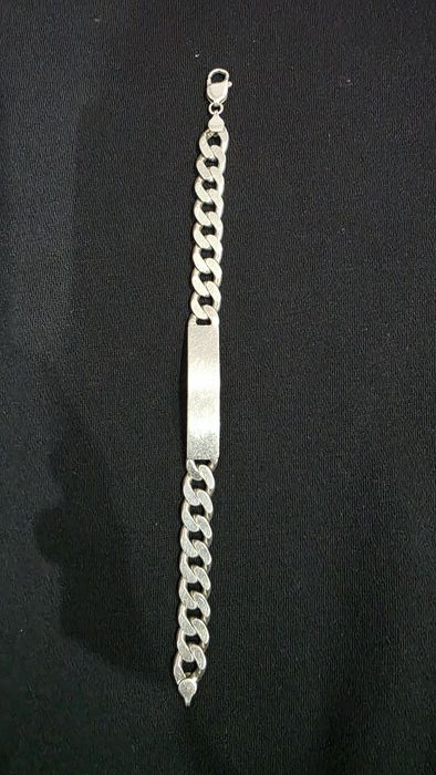 Brățară de argint 40 g.