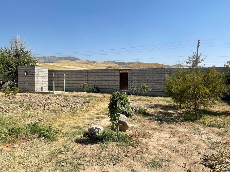 продается дача  в паркентском районе    кизилсой с кадастром