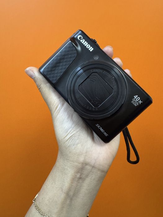 Продам Canon SX 740 HS